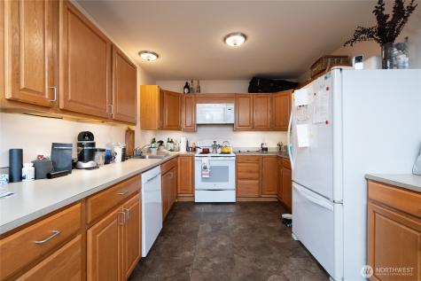 1917 Commercial Avenue Anacortes WA 98221