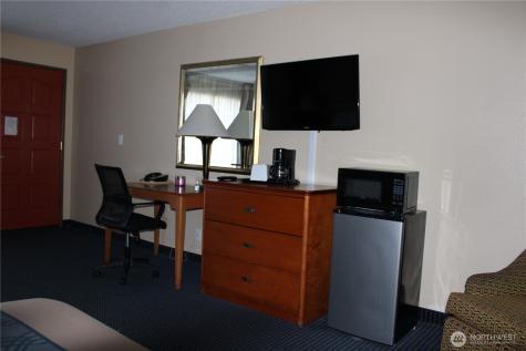 910 Simpson Avenue Hoquiam WA 98550