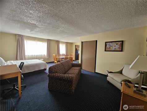 910 Simpson Avenue Hoquiam WA 98550