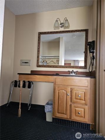 910 Simpson Avenue Hoquiam WA 98550