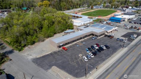 646 Okoma Drive Omak WA 98841