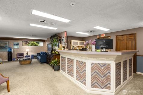 10767 16th Avenue SW Seattle WA 98146