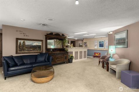 10767 16th Avenue SW Seattle WA 98146