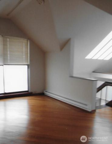 417 Minor Avenue N Seattle WA 98109