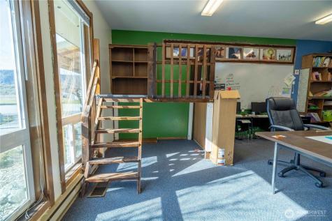 115 Valley Road Brewster WA 98812