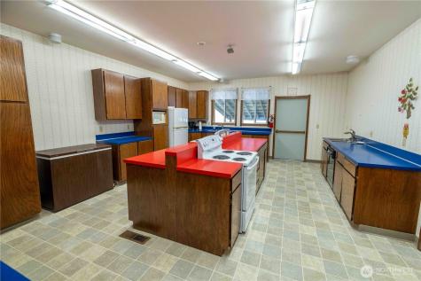 115 Valley Road Brewster WA 98812