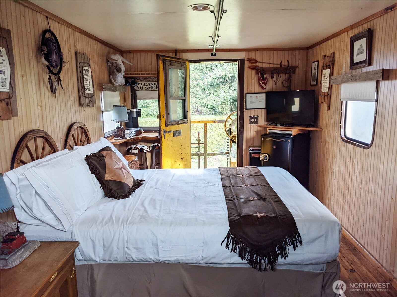 24 Old Coyote Way Sequim WA 98382