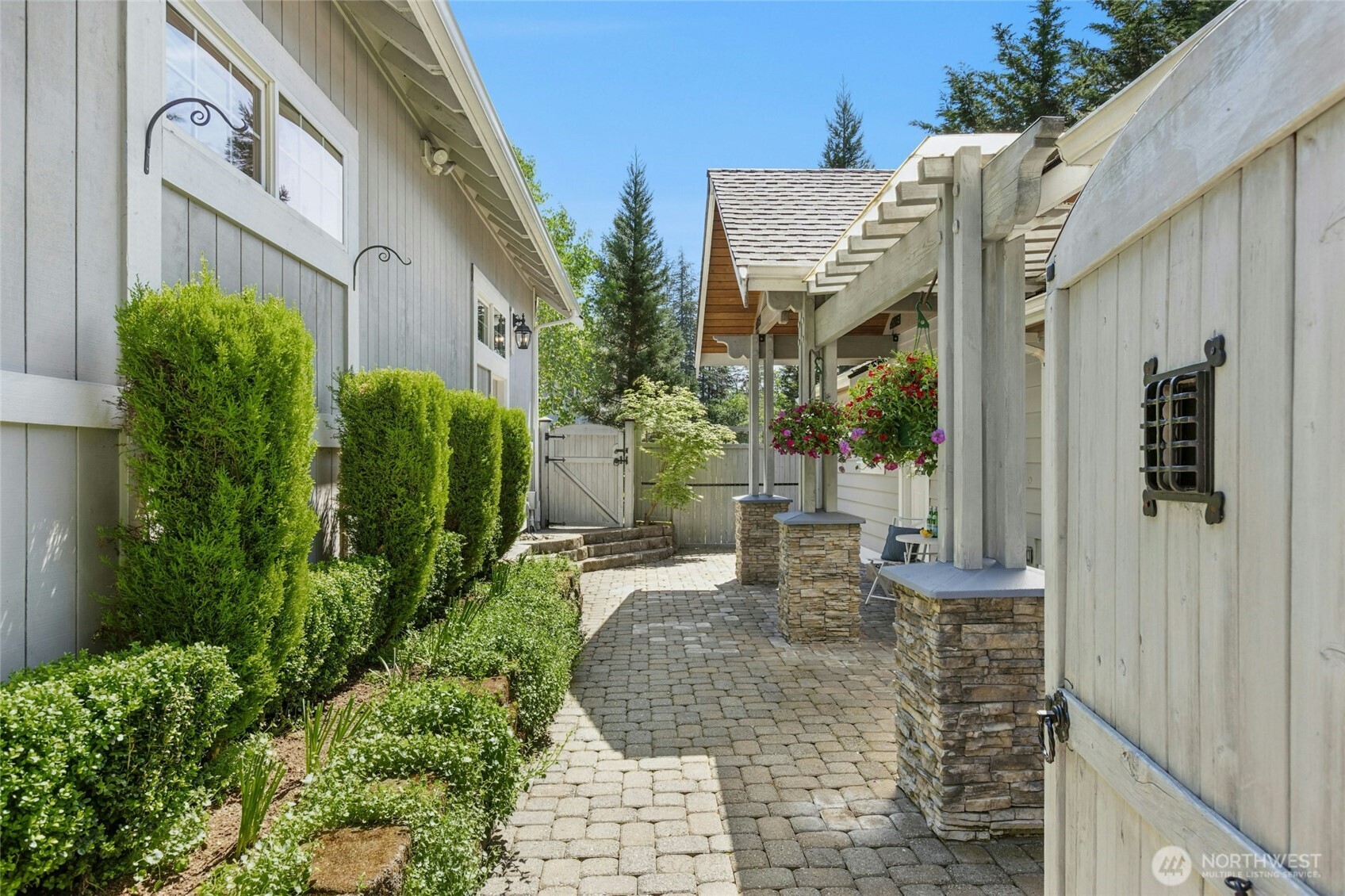 13606 Woodinville Redmond Road NE Redmond WA 98052