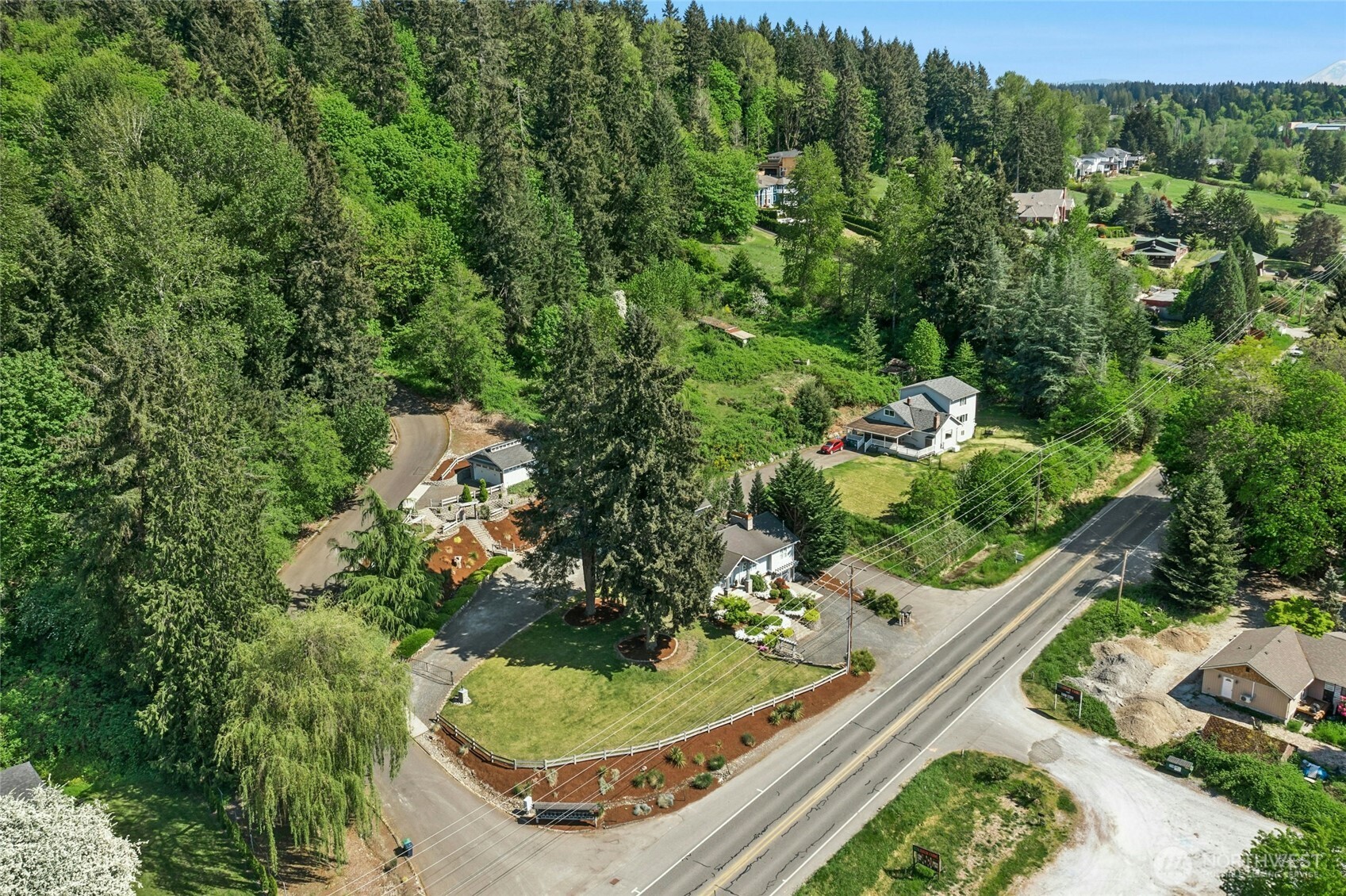 13606 Woodinville Redmond Road NE Redmond WA 98052