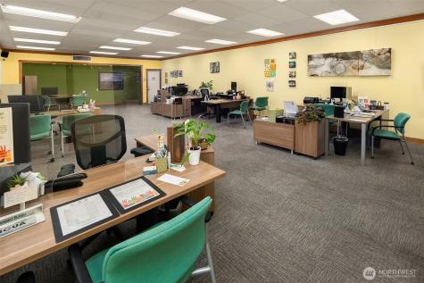 9922 SW Bank Road Vashon WA 98070