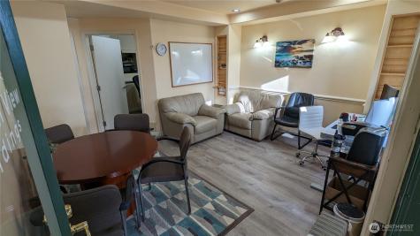6443 NE 181st Street Kenmore WA 98028
