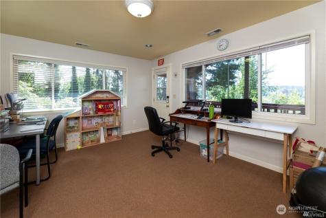 6443 NE 181st Street Kenmore WA 98028