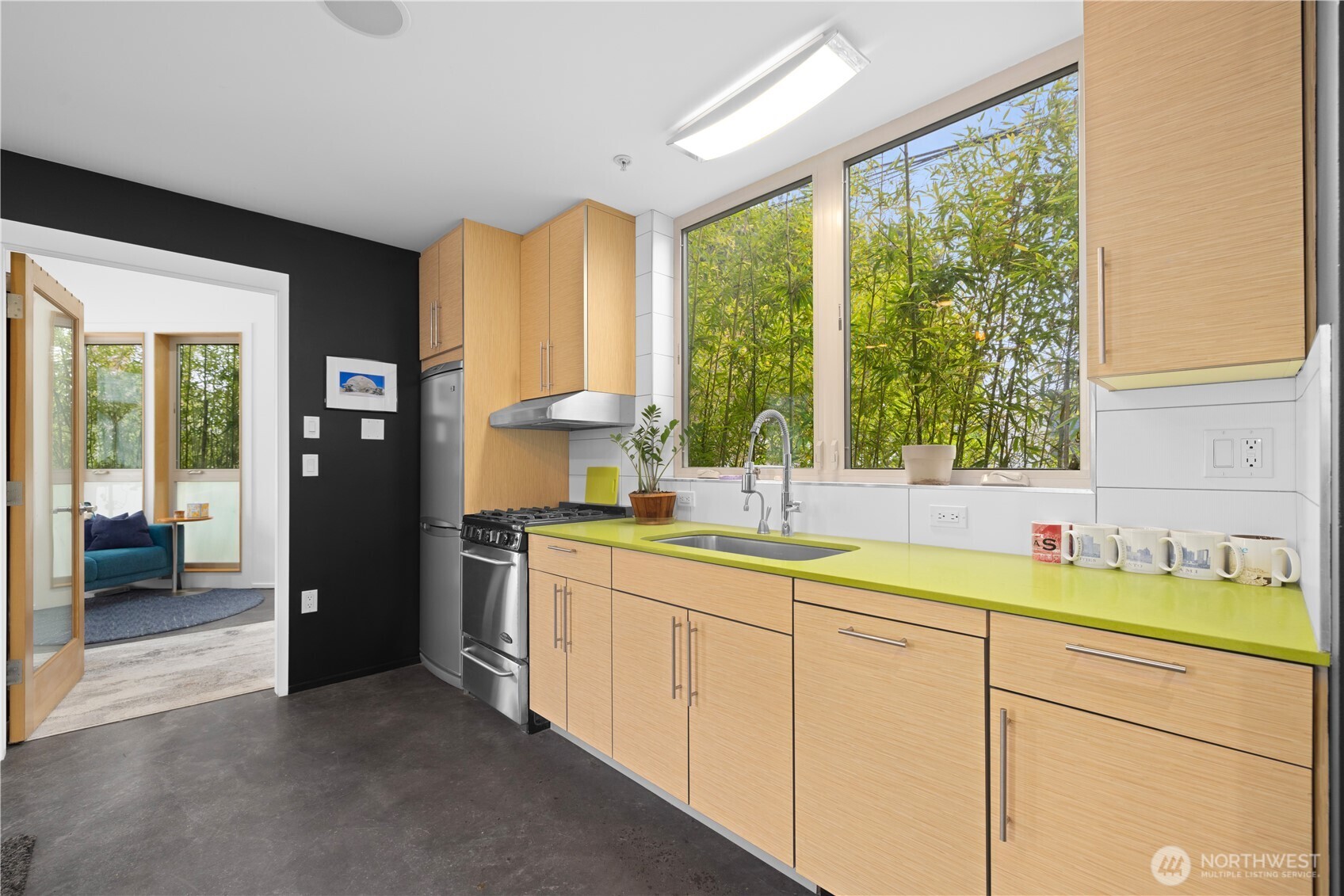 2331 E Madison Street Seattle WA 98112