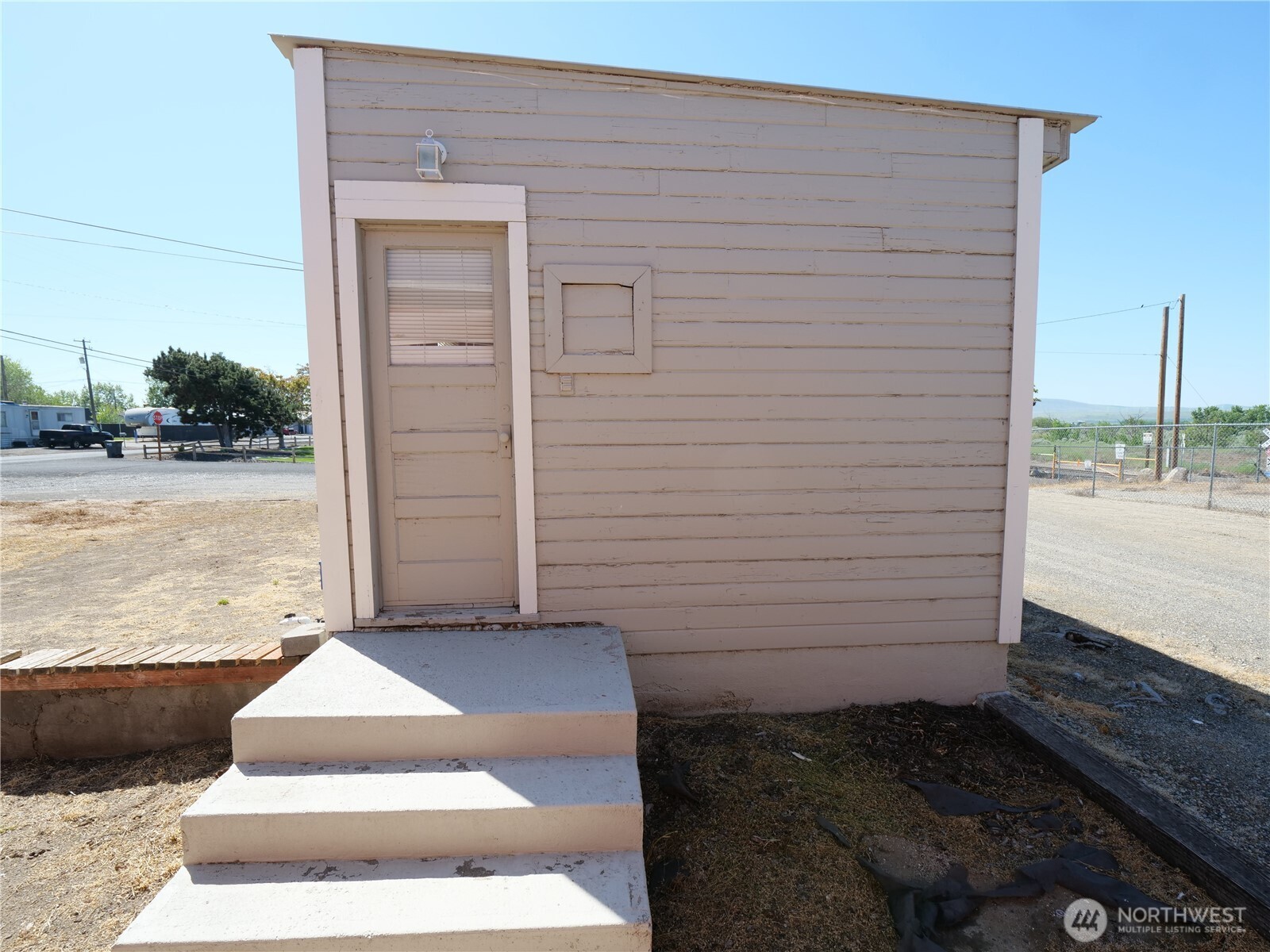 167 2nd Avenue Burbank WA 99323