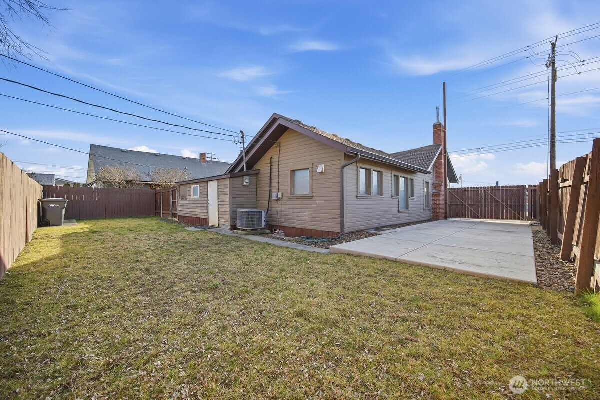 807 S Washington Street Kennewick WA 99336