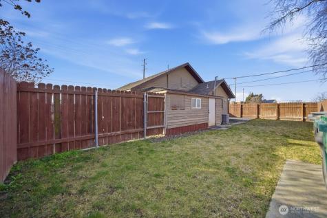 807 S Washington Street Kennewick WA 99336