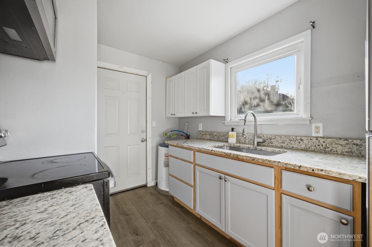 807 S Washington Street Kennewick WA 99336