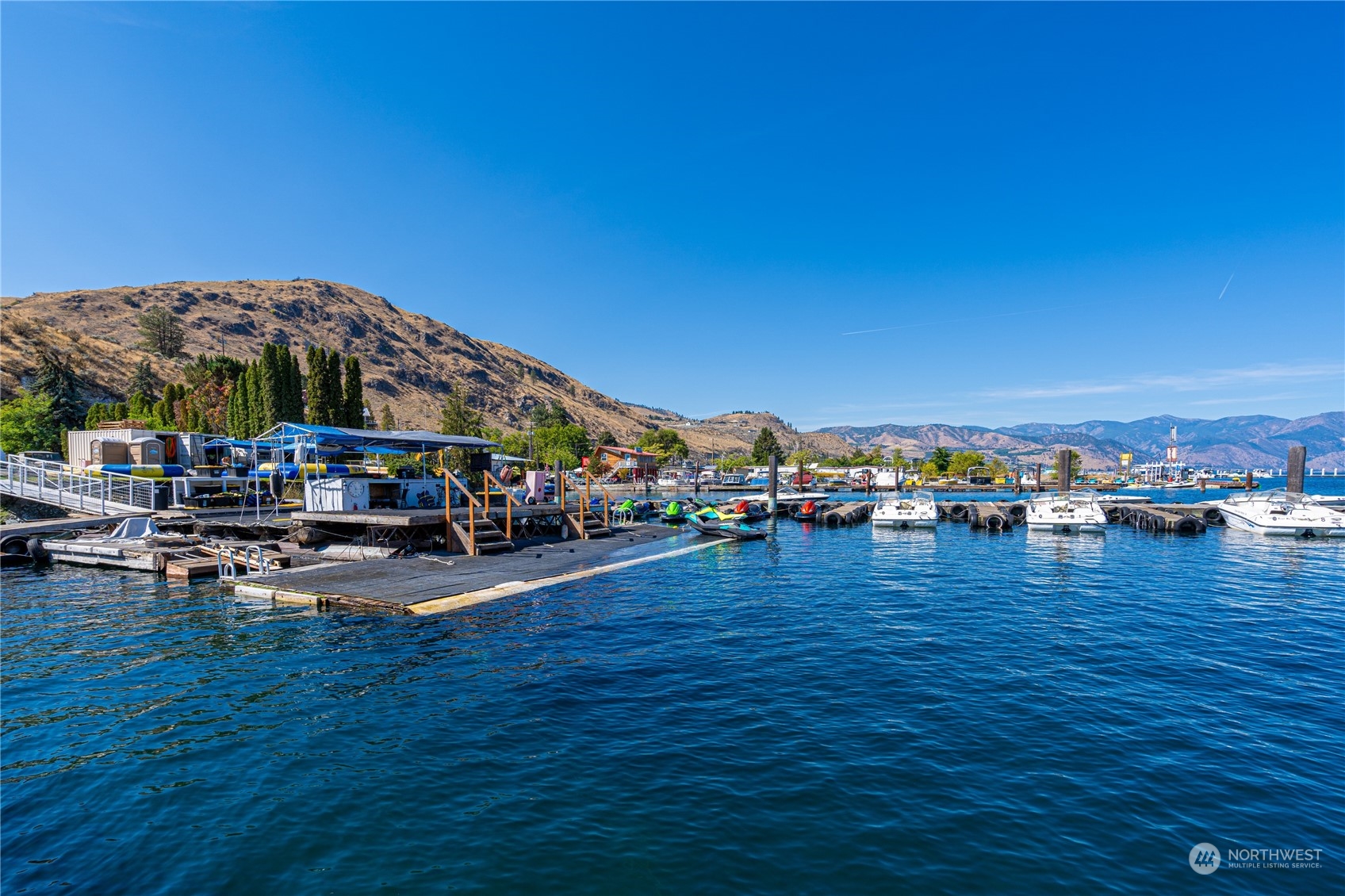 1210 W Woodin Avenue Chelan WA 98816