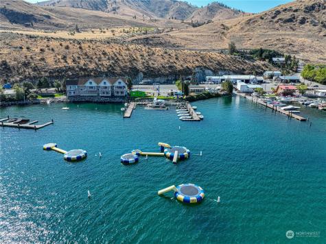 1210 W Woodin Avenue Chelan WA 98816