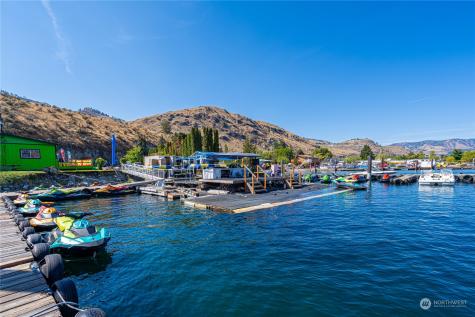1210 W Woodin Avenue Chelan WA 98816