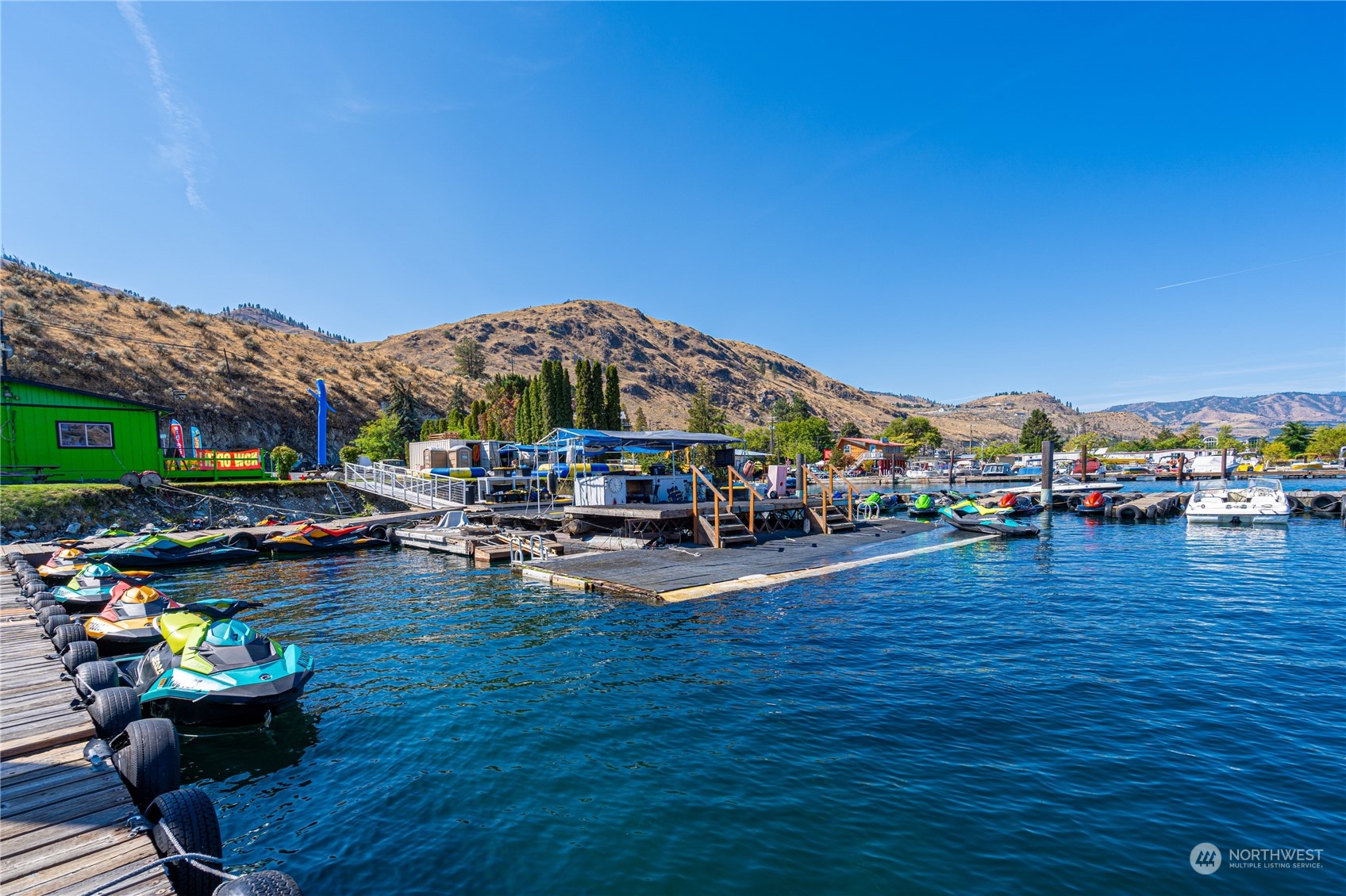 1210 W Woodin Avenue Chelan WA 98816