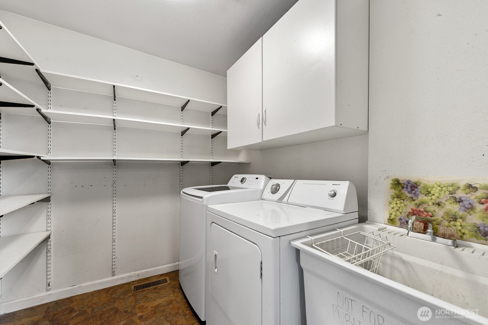 311 4th Street NE Auburn WA 98002