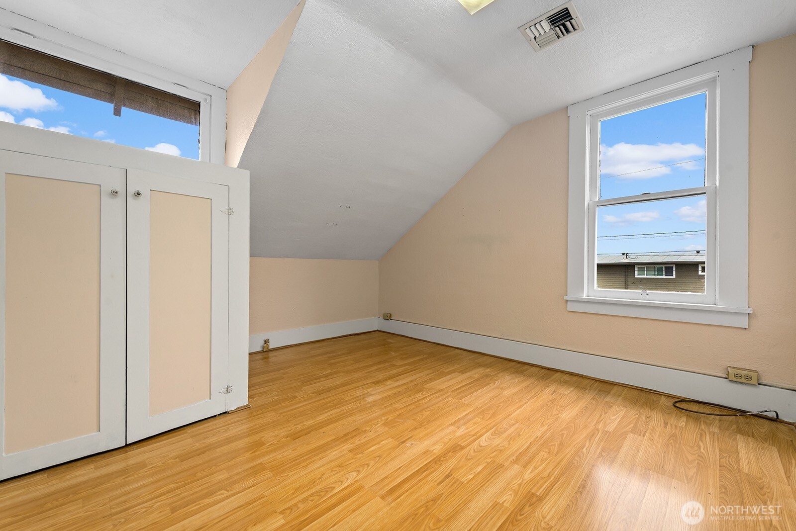 311 4th Street NE Auburn WA 98002