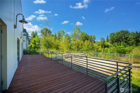 33901 9th Avenue S Federal Way WA 98003