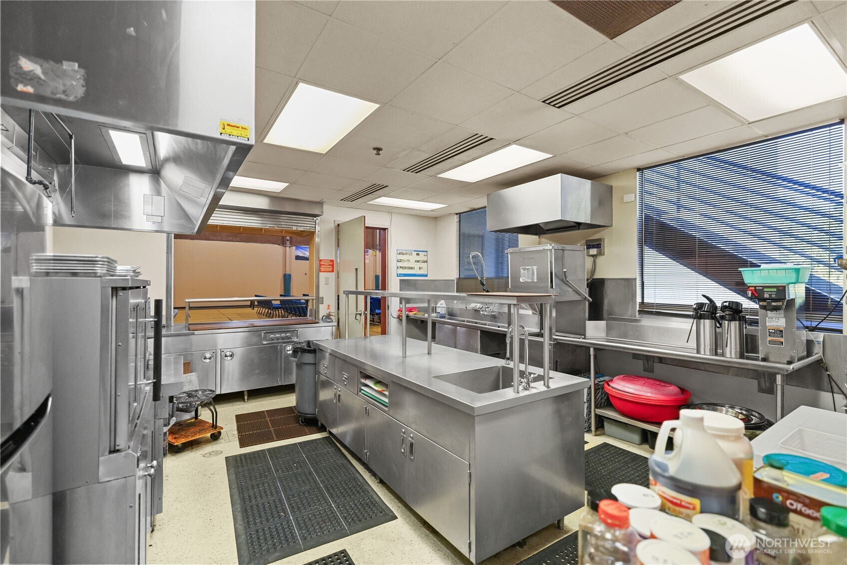 33901 9th Avenue S Federal Way WA 98003