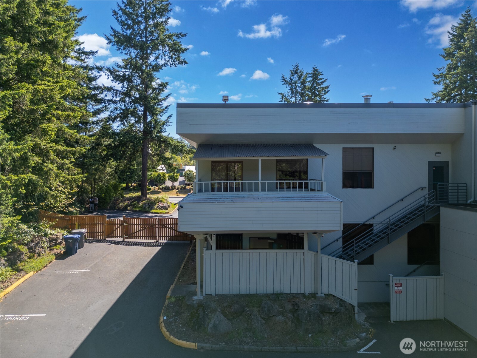 33901 9th Avenue S Federal Way WA 98003