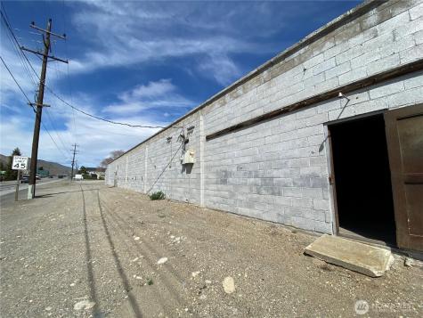 13954 Us 2 Orondo WA 98843