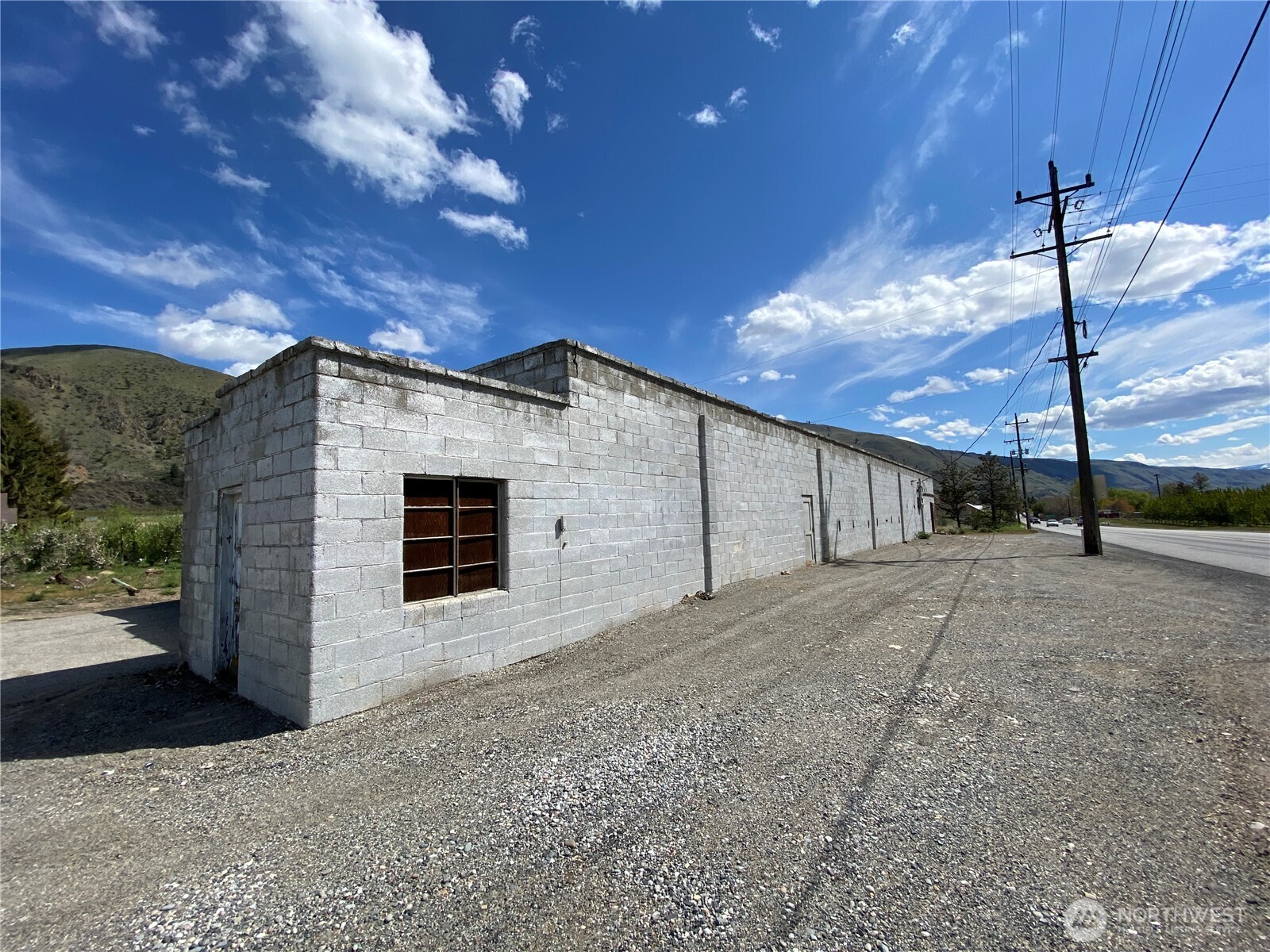 13954 Us 2 Orondo WA 98843