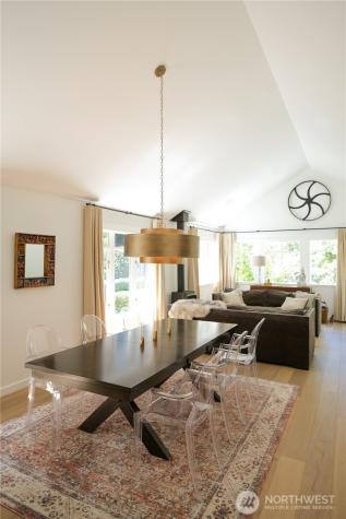 5932 California Avenue SW Seattle WA 98136