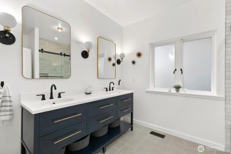 5932 California Avenue SW Seattle WA 98136