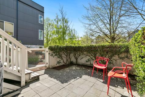 5932 California Avenue SW Seattle WA 98136