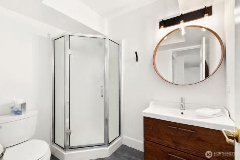 5932 California Avenue SW Seattle WA 98136