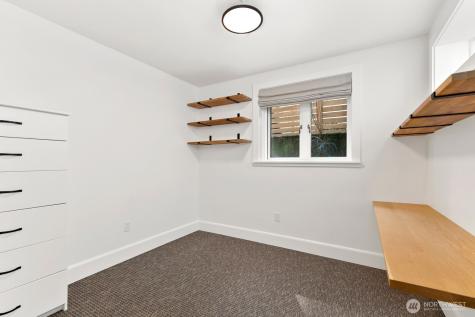 5932 California Avenue SW Seattle WA 98136