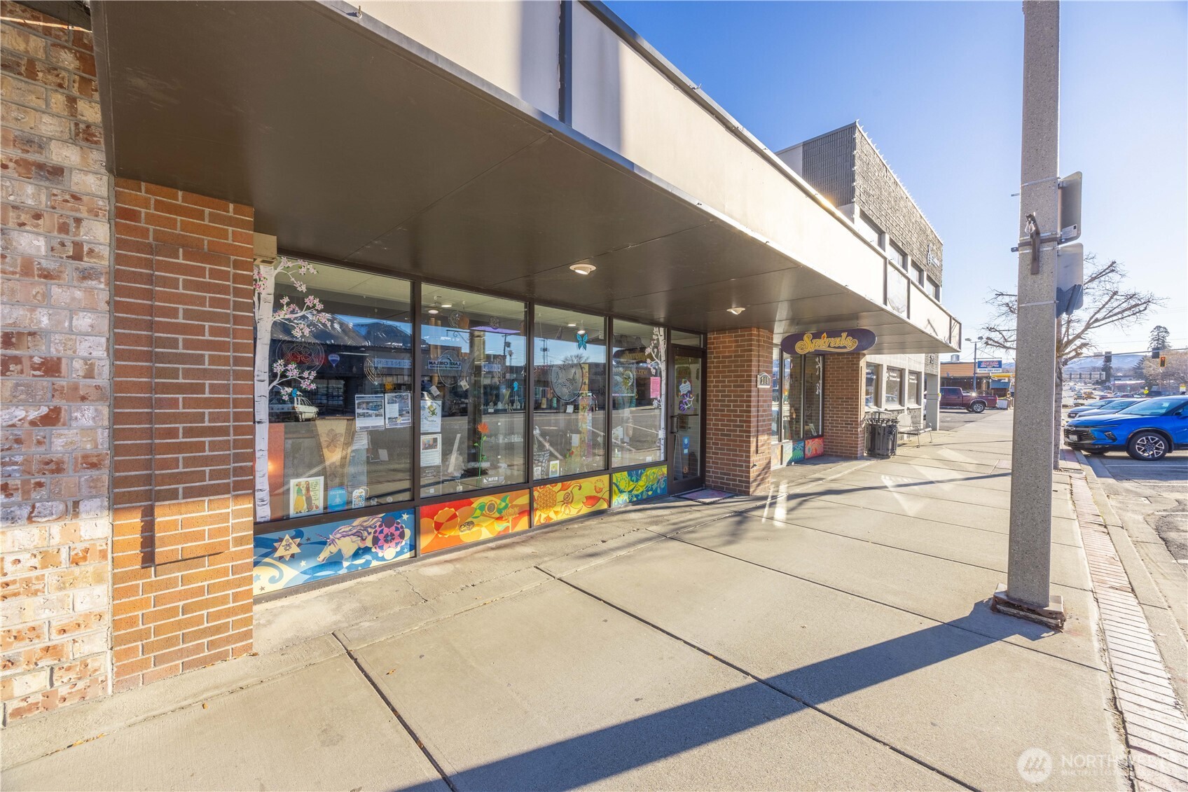 213 E Woodin Avenue Chelan WA 98816