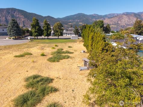 1 Wapato Court Manson WA 98831