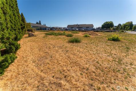 1 Wapato Court Manson WA 98831