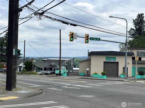 11601 Des Moines Memorial Drive S Seattle WA 98168