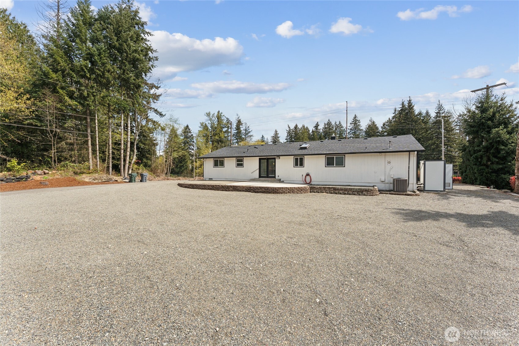 15422 Canyon Road E Puyallup WA 98375