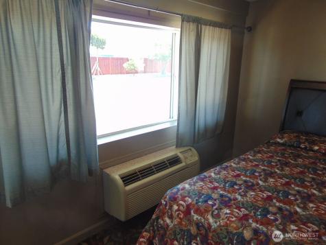 12525 W Sunset Highway Airway Heights WA 99001