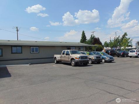 12525 W Sunset Highway Airway Heights WA 99001