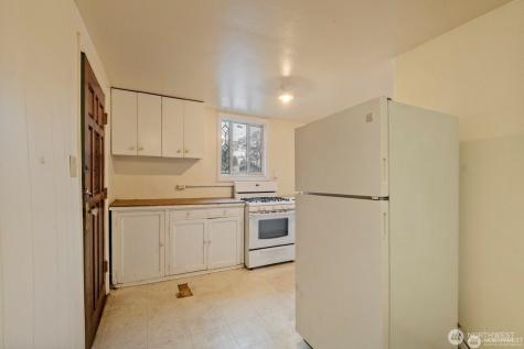 9716 Greenwood Avenue N Seattle WA 98103