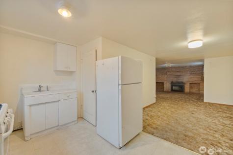 9716 Greenwood Avenue N Seattle WA 98103