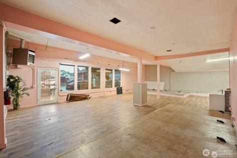 9716 Greenwood Avenue N Seattle WA 98103