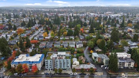 9716 Greenwood Avenue N Seattle WA 98103