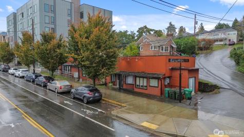 9716 Greenwood Avenue N Seattle WA 98103
