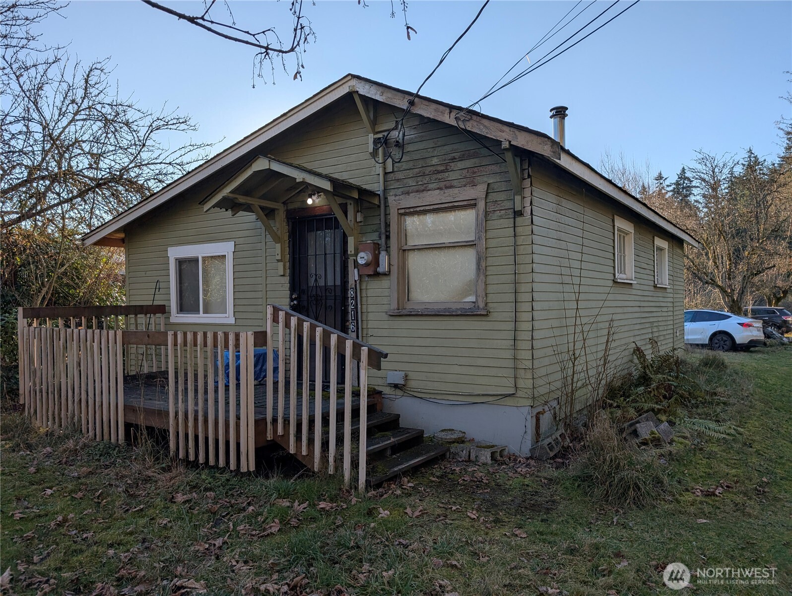 8208 Canyon Road E Puyallup WA 98371